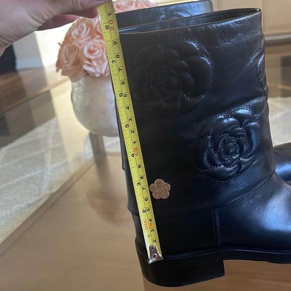 Chanel boot’s perfect condition - Picture 6 of 7